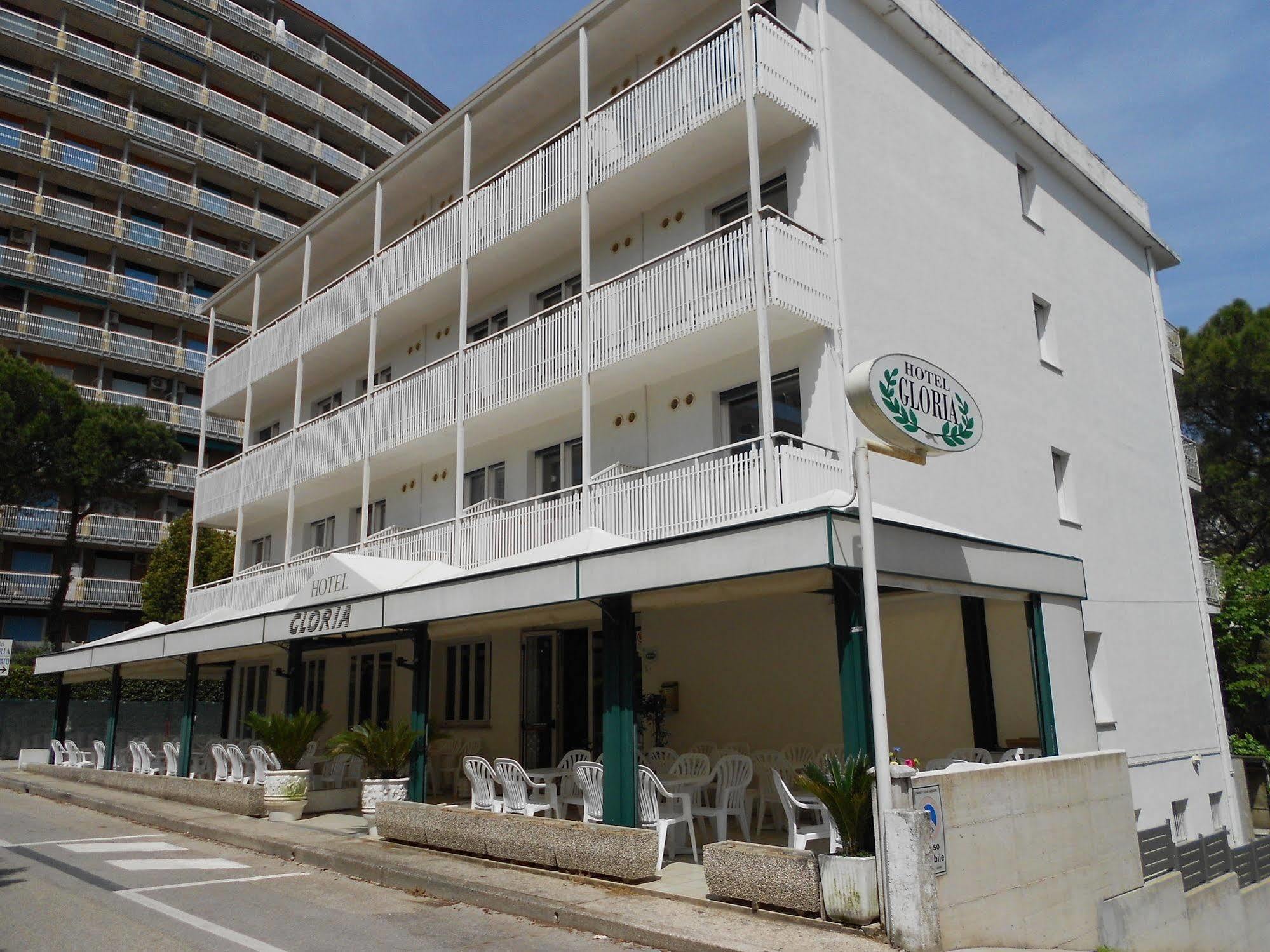 Hotel Gloria Lignano Sabbiadoro Exterior foto